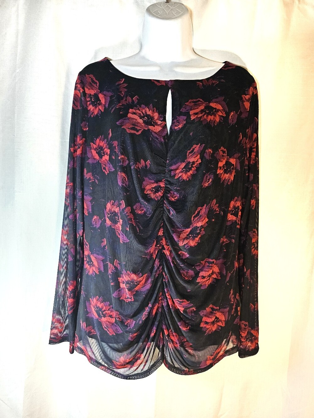 Nwt Lane Bryant 18/20 Black Floral Ruched Ls Top